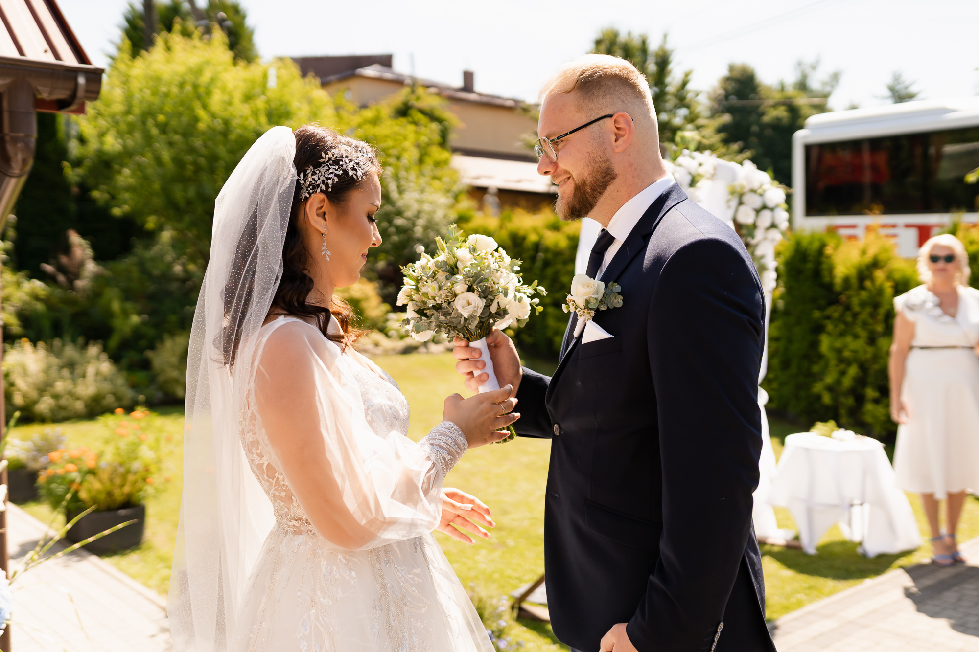 2023.08.12-11-37-9584