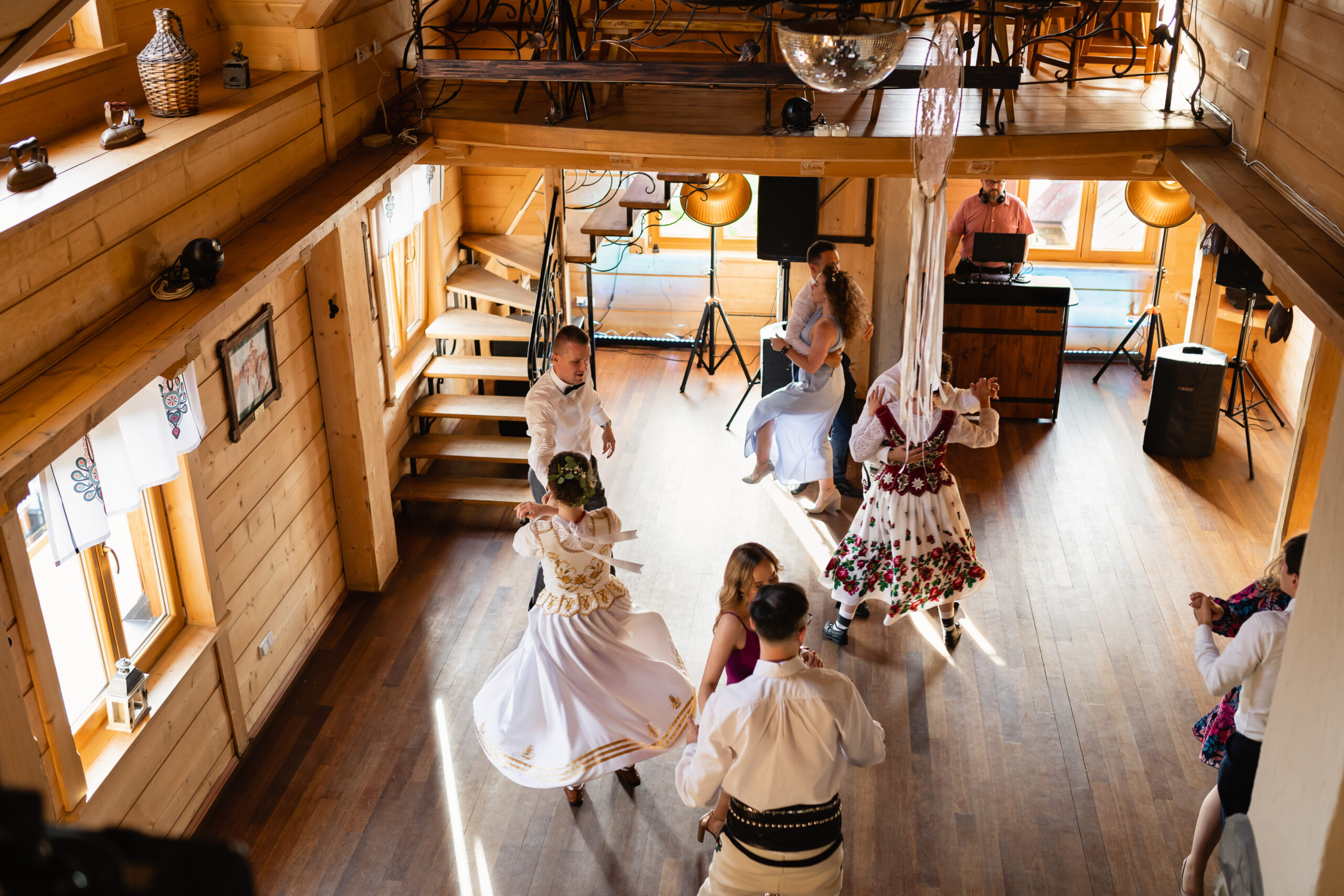 2023.09.09-16-12-4367