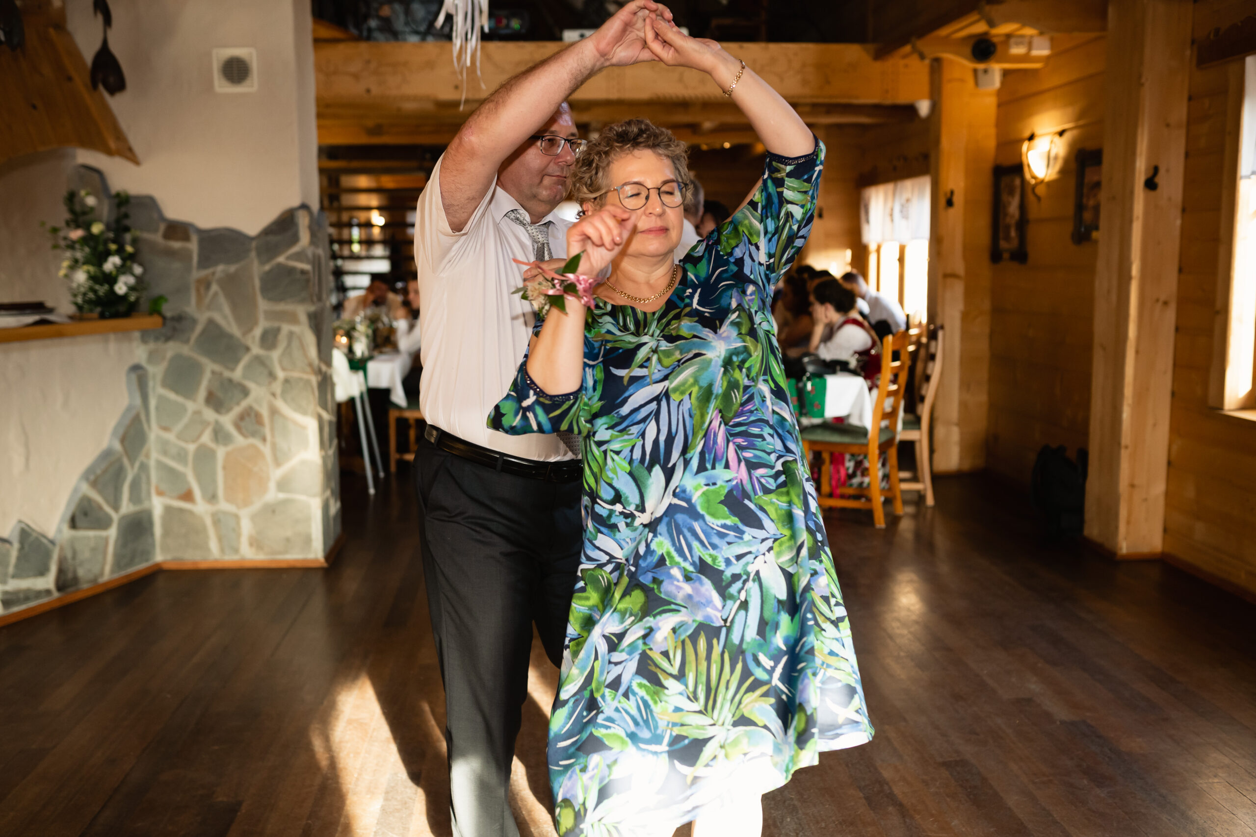 2023.09.09-16-44-4437