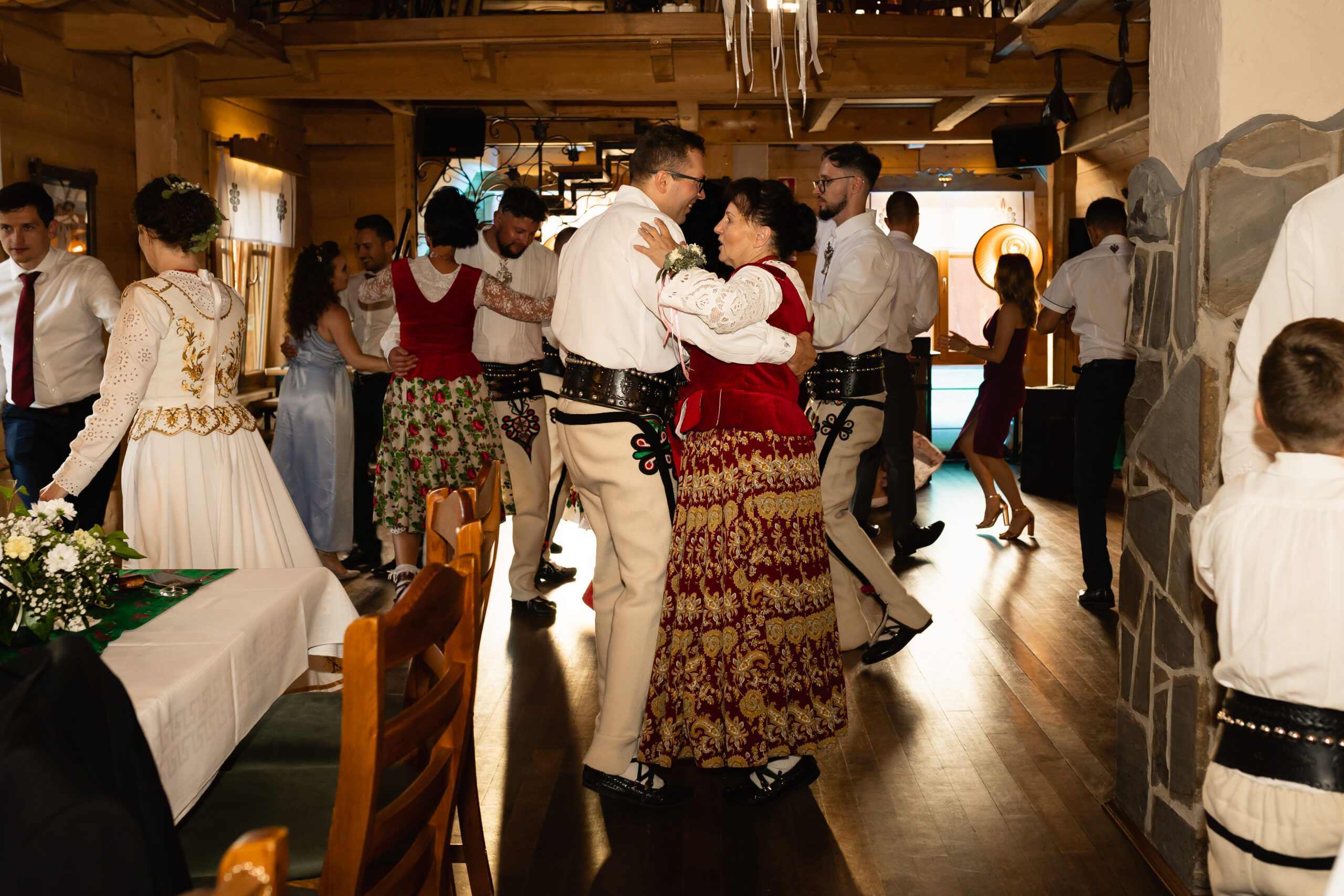 2023.09.09-17-23-4697