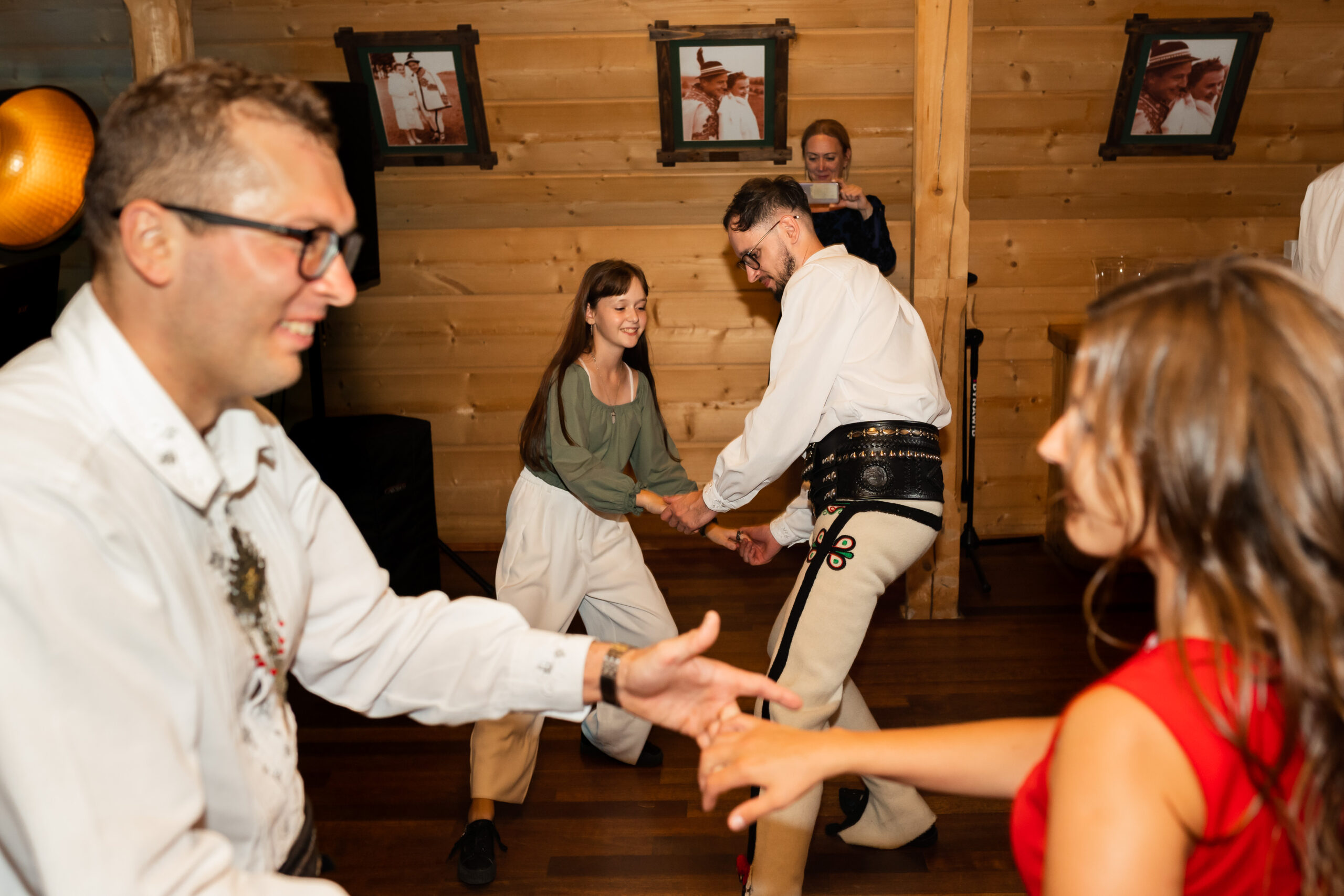 2023.09.09-20-22-5885