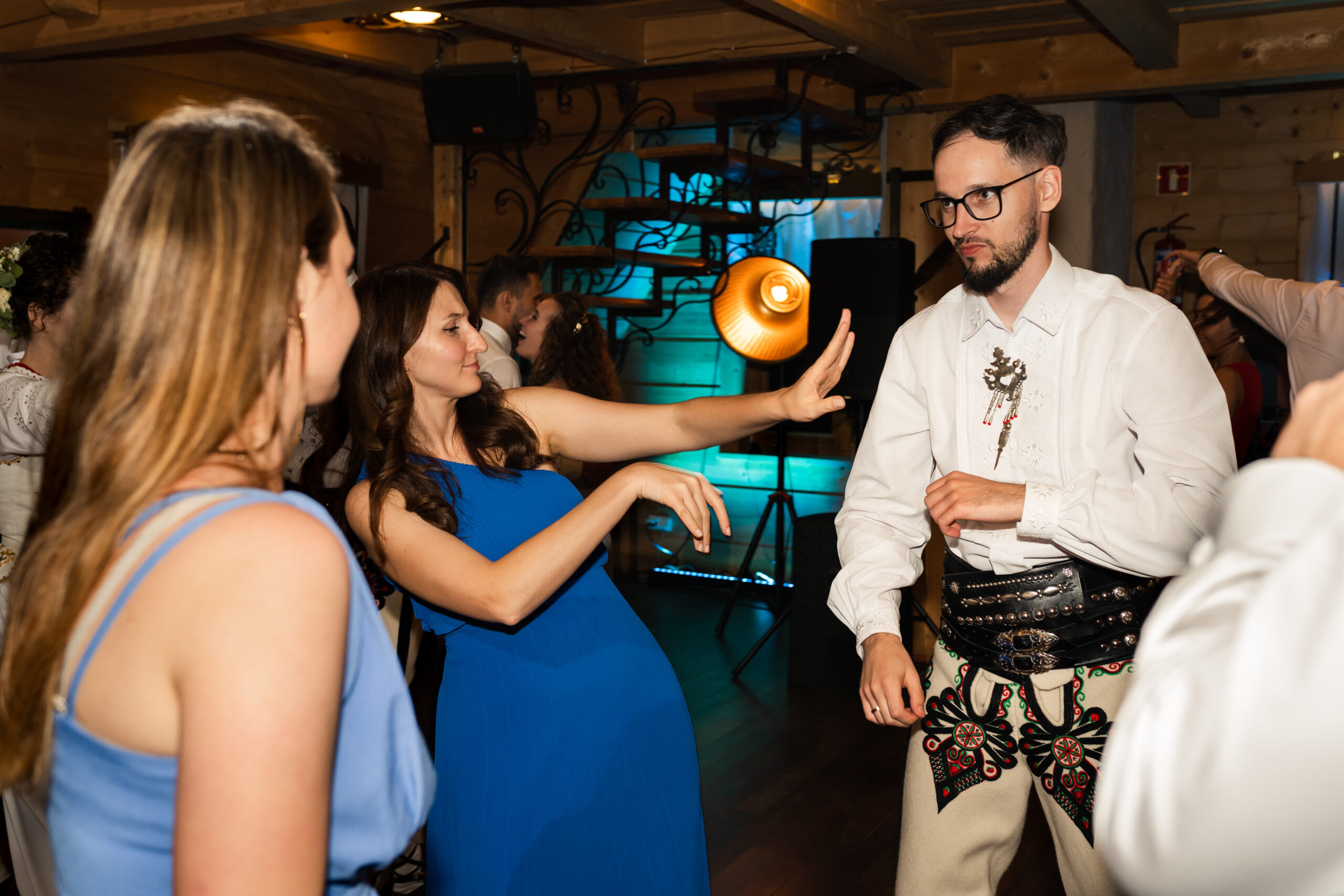 2023.09.09-21-56-6143