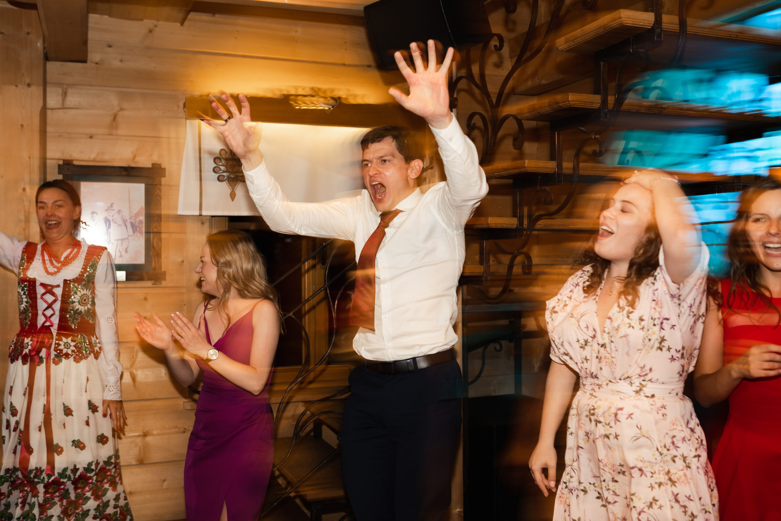 2023.09.09-22-10-6362